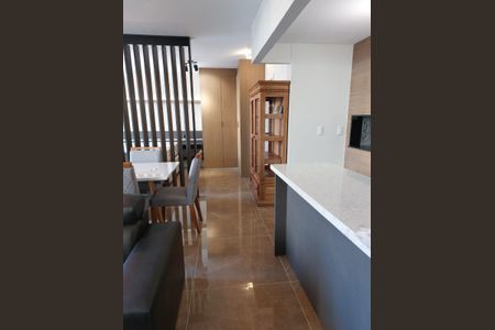 Sala de apartamento à venda com 1 quarto, 50m² em Auxiliadora, Porto Alegre