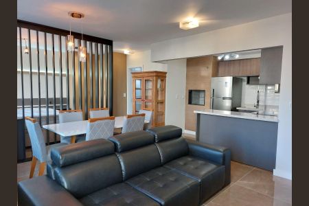 Sala de apartamento à venda com 1 quarto, 50m² em Auxiliadora, Porto Alegre