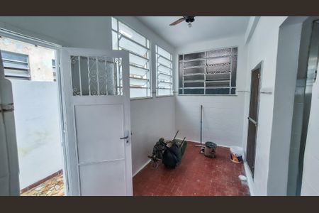 Casa para alugar com 110m², 2 quartos e 1 vagaÁrea de estar