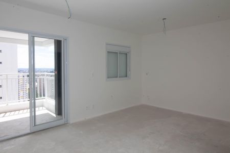 Sala / Quarto de kitnet/studio à venda com 1 quarto, 40m² em Picanço, Guarulhos