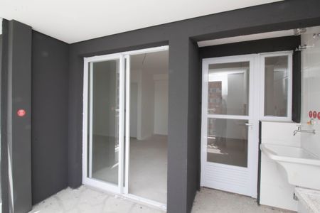 Studio à venda com 40m², 1 quarto e 1 vaga Studio à venda com 40m², 1 quarto e 1 vagaVaranda