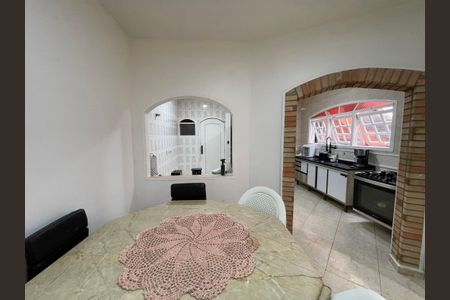 Casa à venda com 180m², 3 quartos e 3 vagasCozinha
