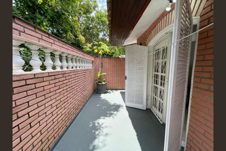 Casa à venda com 180m², 3 quartos e 3 vagasVaranda do Quarto 3