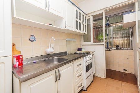 Apartamento para alugar com 1 quarto, 40m² em Jardim do Salso, Porto Alegre