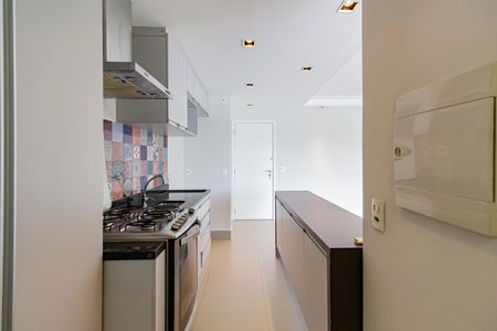 Apartamento para alugar com 80m², 2 quartos e 2 vagasCozinha