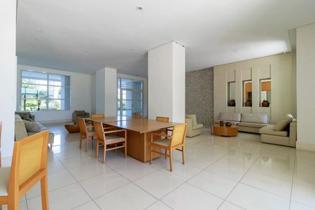 Apartamento para alugar com 80m², 2 quartos e 2 vagasÁrea comum - Salão de festas