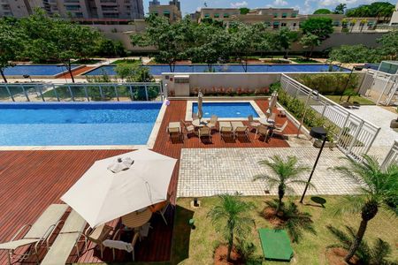Apartamento para alugar com 80m², 2 quartos e 2 vagasÁrea comum - Piscina