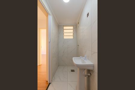 Apartamento à venda com 58m², 2 quartos e 1 vaga Apartamento à venda com 58m², 2 quartos e 1 vagaBanheiro