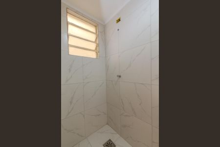 Apartamento à venda com 58m², 2 quartos e 1 vaga Apartamento à venda com 58m², 2 quartos e 1 vagaBanheiro