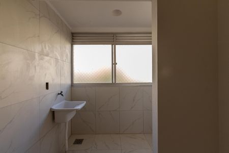 Apartamento à venda com 58m², 2 quartos e 1 vaga Apartamento à venda com 58m², 2 quartos e 1 vagaCozinha e Área de Serviço
