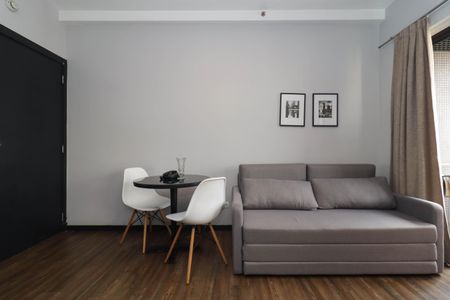 Studio para alugar com 28m², 1 quarto e 1 vagaStudio
