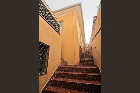 Casa à venda com 230m², 3 quartos e 2 vagas