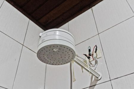 Casa à venda com 230m², 3 quartos e 2 vagas