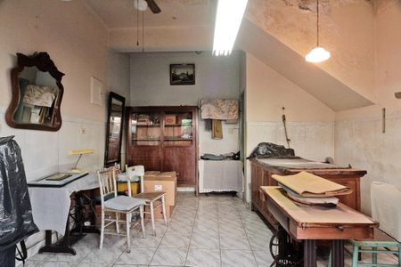 Casa à venda com 230m², 3 quartos e 2 vagas