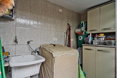 Casa à venda com 230m², 3 quartos e 2 vagas