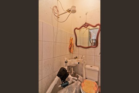 Casa à venda com 230m², 3 quartos e 2 vagas