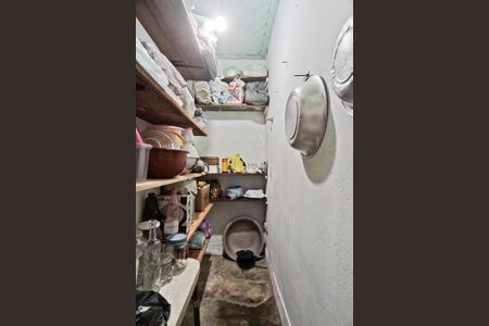 Casa à venda com 230m², 3 quartos e 2 vagas