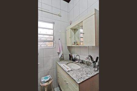 Casa à venda com 230m², 3 quartos e 2 vagas