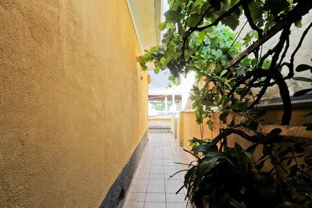 Casa à venda com 230m², 3 quartos e 2 vagas