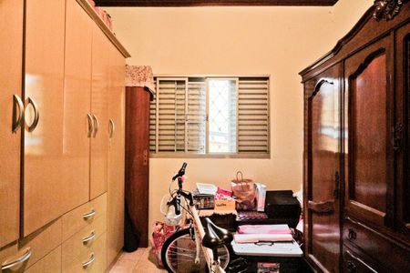 Casa à venda com 230m², 3 quartos e 2 vagas