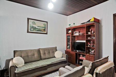 Casa à venda com 230m², 3 quartos e 2 vagas