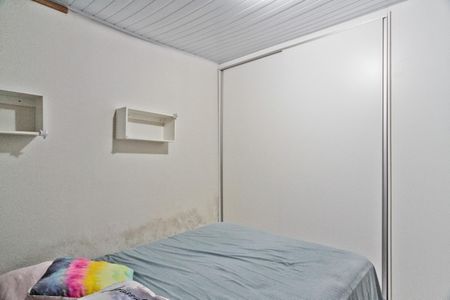 Casa à venda com 230m², 3 quartos e 2 vagas