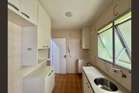 Apartamento à venda com 66m², 2 quartos e 1 vagaCozinha