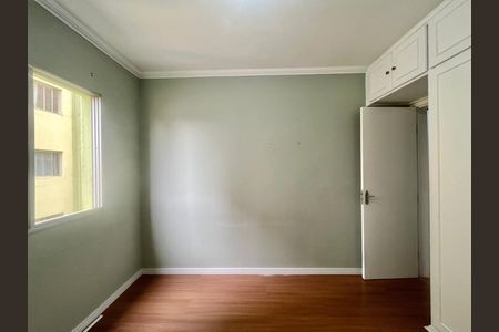 Apartamento à venda com 66m², 2 quartos e 1 vagaQuarto 2