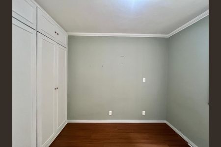 Apartamento à venda com 66m², 2 quartos e 1 vagaQuarto 2