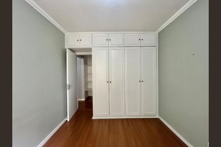 Apartamento à venda com 66m², 2 quartos e 1 vagaQuarto 2