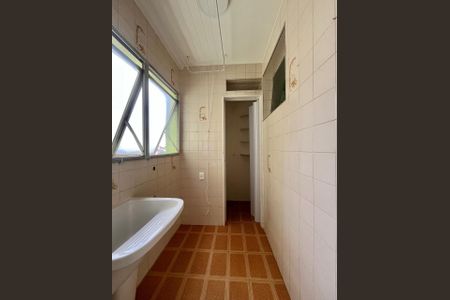 Apartamento à venda com 66m², 2 quartos e 1 vagaÁrea de Serviço