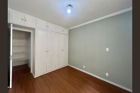 Apartamento à venda com 66m², 2 quartos e 1 vagaQuarto 2