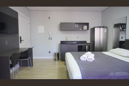 Studio para alugar com 25m², 1 quarto e sem vaga Studio para alugar com 25m², 1 quarto e sem vagaKitnet