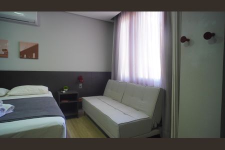 Studio para alugar com 25m², 1 quarto e sem vaga Studio para alugar com 25m², 1 quarto e sem vagaKitnet