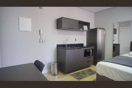 Studio para alugar com 25m², 1 quarto e sem vaga Studio para alugar com 25m², 1 quarto e sem vagaKitnet