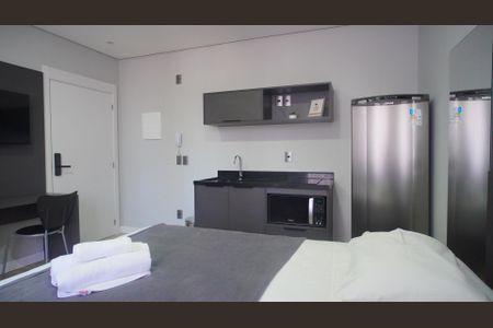 Studio para alugar com 25m², 1 quarto e sem vaga Studio para alugar com 25m², 1 quarto e sem vagaKitnet