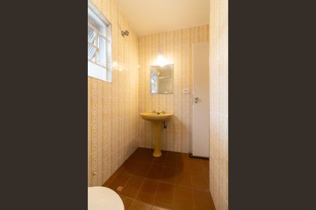 Casa para alugar com 317m², 4 quartos e 2 vagasBanheiro da edícula