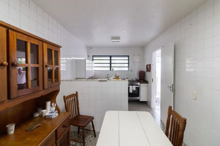 Casa para alugar com 317m², 3 quartos e 3 vagasCozinha