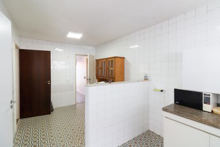 Casa para alugar com 317m², 4 quartos e 2 vagasCozinha
