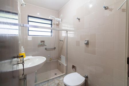 Casa para alugar com 317m², 4 quartos e 2 vagasBanheiro da Suíte