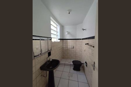 Apartamento à venda com 53m², 1 quarto e sem vaga Apartamento à venda com 53m², 1 quarto e sem vagaBanheiro