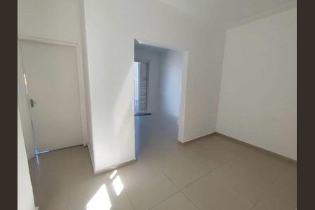 Sala de apartamento para alugar com 1 quarto, 53m² em Rio Branco, Porto Alegre