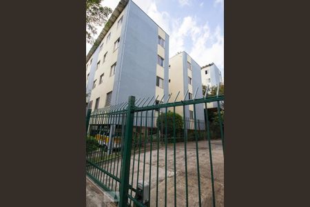 Apartamento para alugar com 72m², 3 quartos e 1 vagaFachada