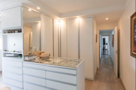 Apartamento à venda com 169m², 3 quartos e 3 vagasSuíte 1