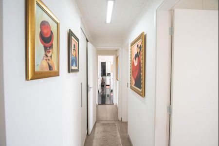 Apartamento à venda com 169m², 3 quartos e 3 vagasCorredor