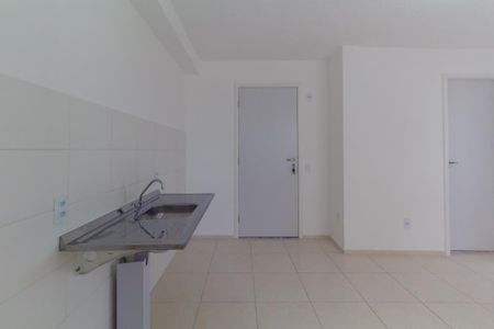 Cozinha de apartamento para alugar com 2 quartos, 35m² em Jardim Adutora, São Paulo