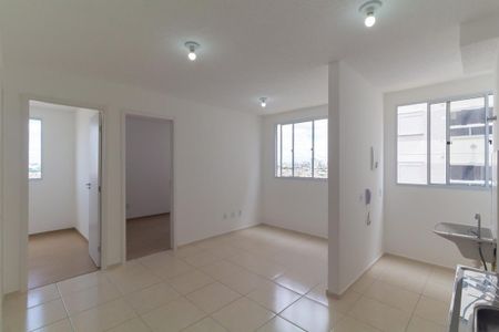 Sala de apartamento para alugar com 2 quartos, 35m² em Jardim Adutora, São Paulo
