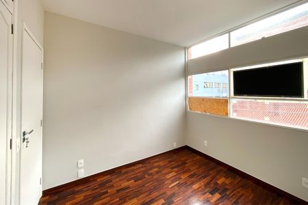 Apartamento à venda com 98m², 3 quartos e 1 vagaQuarto 3