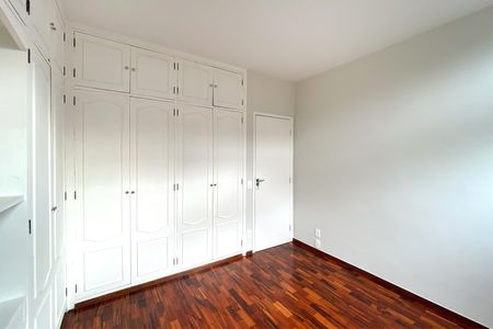 Apartamento à venda com 98m², 3 quartos e 1 vagaQuarto 3