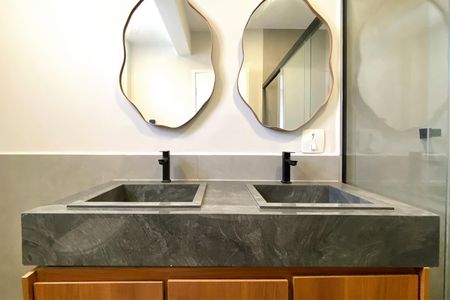 Apartamento à venda com 98m², 3 quartos e 1 vagaBanheiro da Suíte 1